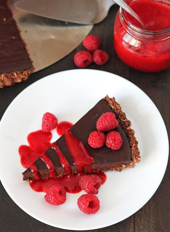 Vegan Chocolate Tart with Almond Oat Crust - Vegan Valentine Recipe