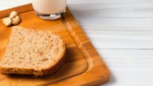 Antique Bread boards, vintage bread boards