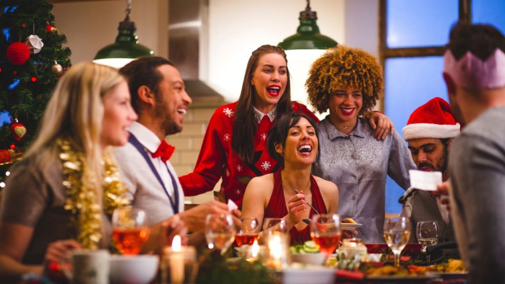 Short Christmas Messages for Friends